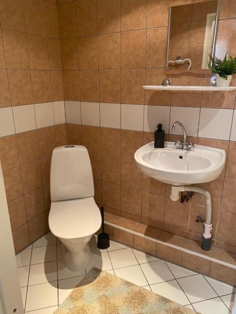 Kuru Guest House Bagian luar foto